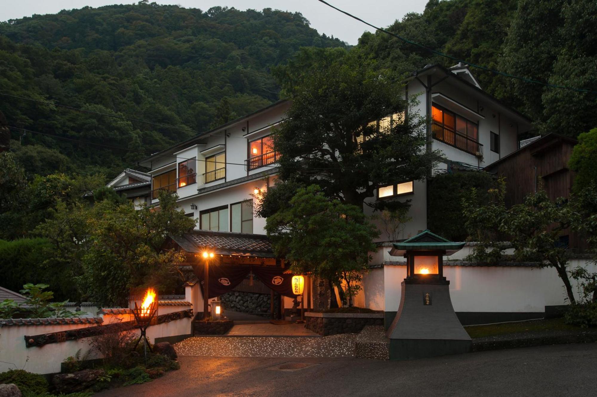 Beppu Showaen Exterior photo